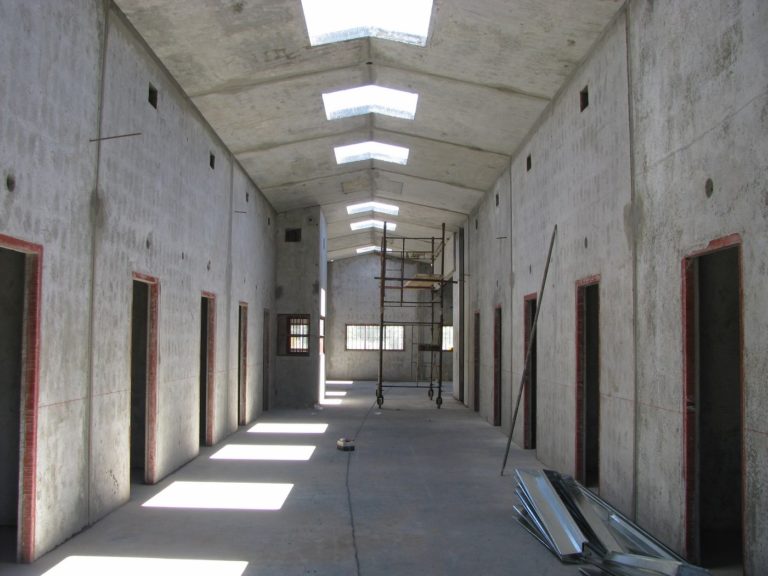 Olmos Prison